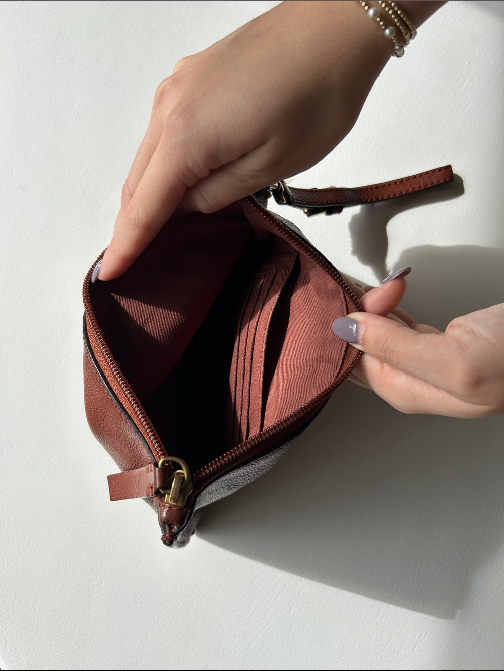 Frye Cognac Leather Tote with matching Wristlet - Picture 4 of 9